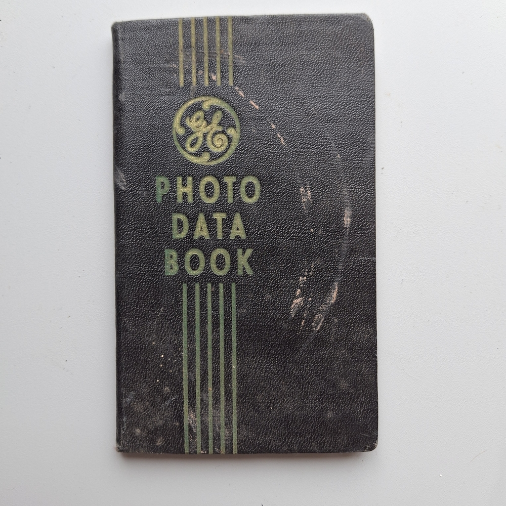 VTG 1944 GE "Photo Data Book" Service  Light Exposure Charts EUC Photography